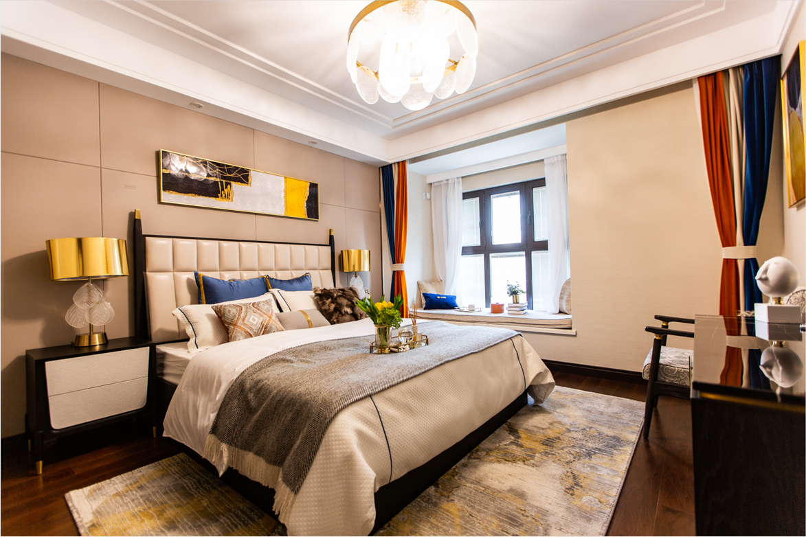 135㎡ 样板房（主卧）