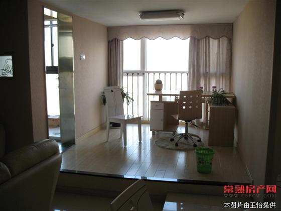 派公馆 96+26平方 精装房 136万出售（房东急卖）