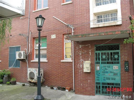 颜港最低价一室一厅出售 送车库