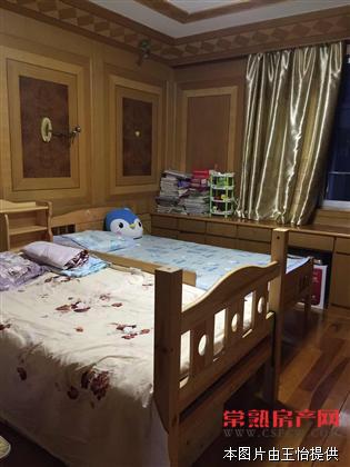 实验中学--五星六区3楼2室1厅出售