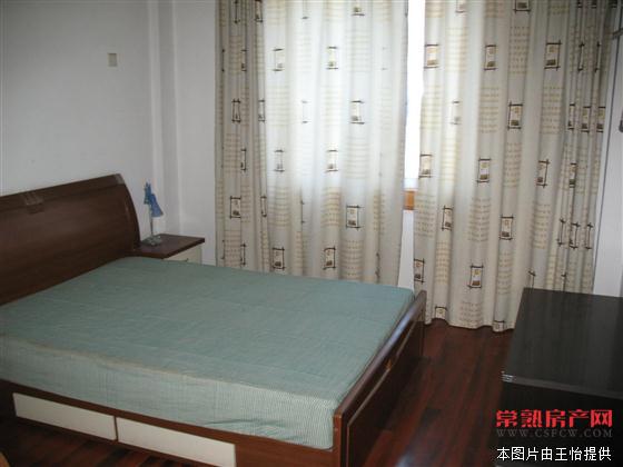 甸桥一区顶带阁客通阳两室一厅116万出售，送独库