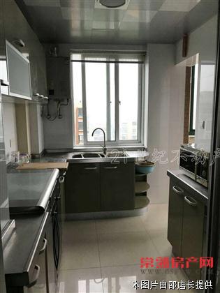 核心卖点 常福名苑 102平 精装修 双阳台 黄金楼层 满两年 260万 。