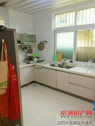 山湖苑旁独栋260平精装修432万三开间院子大