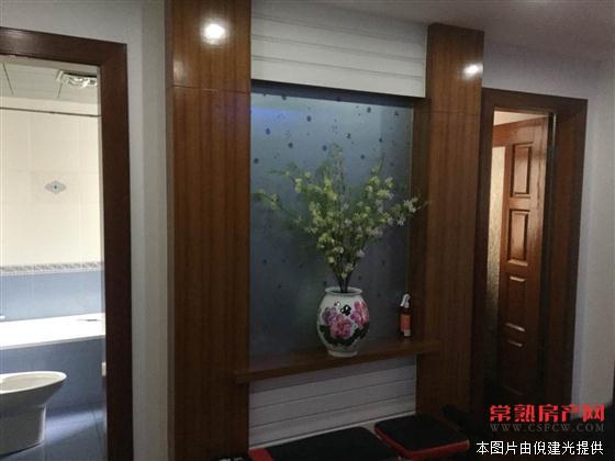 锦荷佳苑一期精装修满五年跃层196平米380万四房两厅三卫