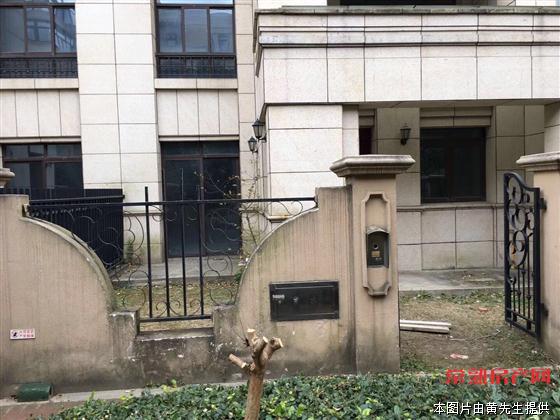 C尚湖翡翠湾别墅 123叠加+地下室 375平 495万 前后花园