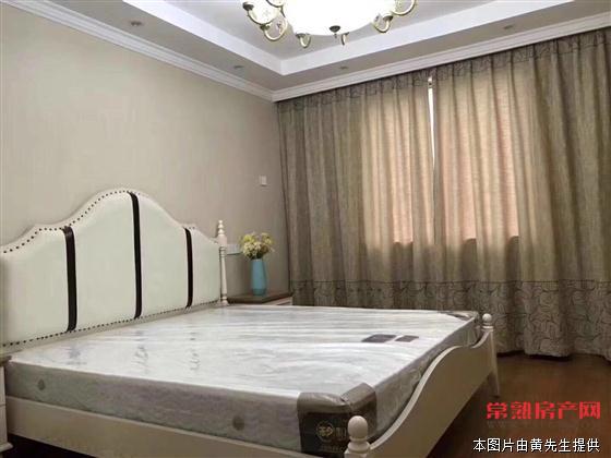 C五星一区 60平 2房 精装黄金楼层位置极佳 有名额 打包卖158万