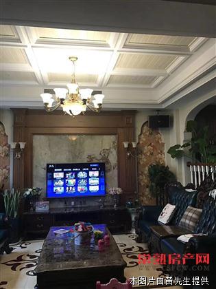 C湖畔现代城 联体别墅 300平 豪装200多万 保养非常好 800万