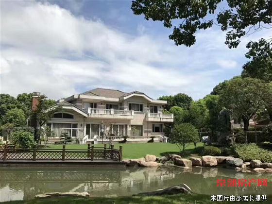 名流世纪庄园，超大占地面积位置好