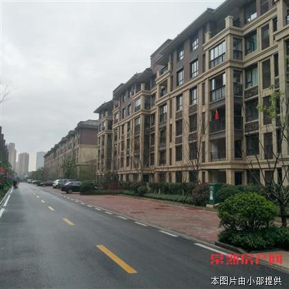 香溢璟庭花园洋房带院子带地下室超大实用面积