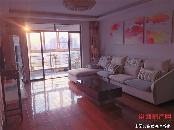 J信一广场136平 3房精装 家具家电齐全 3200元/月包物业费