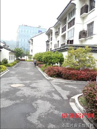 石梅，市一中好房出售