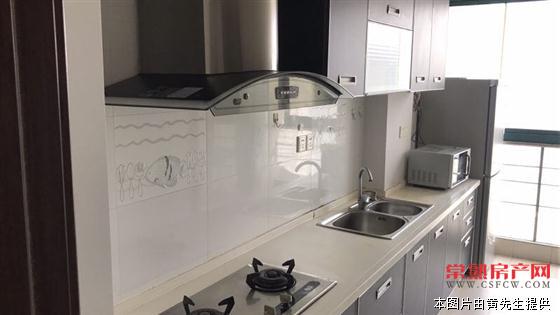 J润欣花园130平 3-2-1 精装 黄金楼层 3500元/月