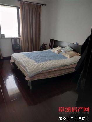 D明日星城 140平精装带车位 满两名额没用