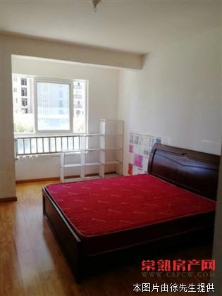 东湖京华145平3500/月