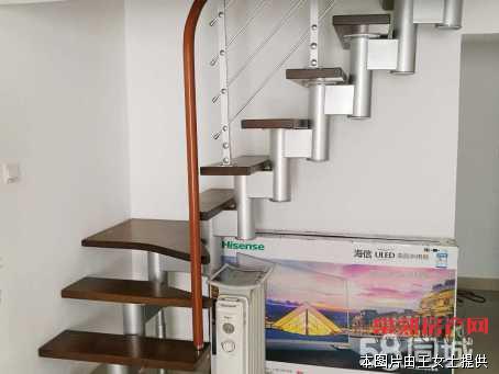 .中南世纪城北区 90平 精装修 满5年 目前在读高三 带地下室40平 268万