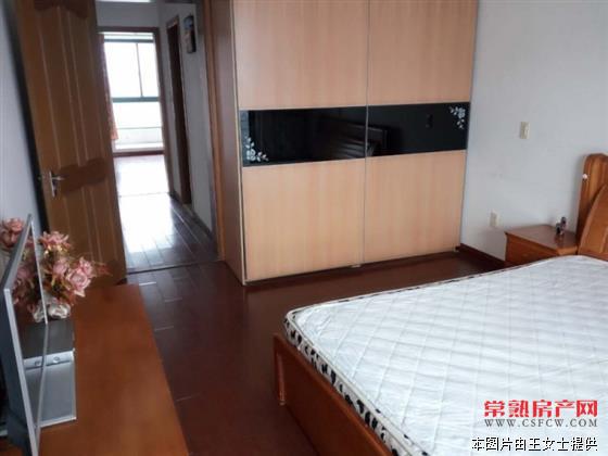  润欣花园 127平 黄金楼层  3-2-1  精装修 换房急售  满5年 唯一住房  238万