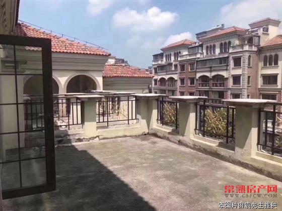 Y怡景湾227㎡+70㎡带车位，不靠三环