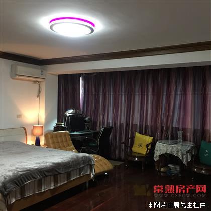 Y花园公寓新装跃层带阁楼带晒台，稀缺好房