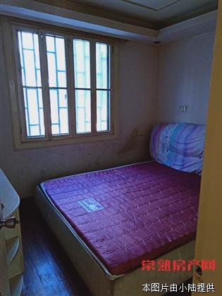 【漕泾】74平方2室1厅装修有车库