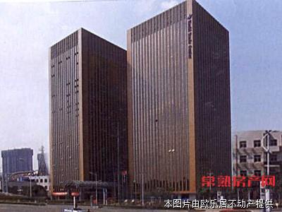 X【世界贸易中心】精装110㎡办公楼出租