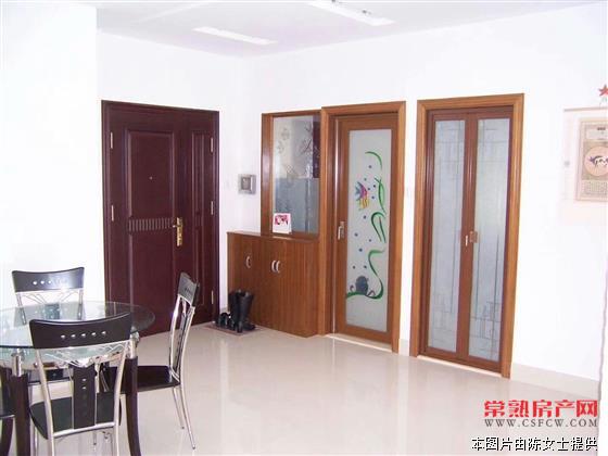 世茂一期，108平米，260万。满5唯一，能上学