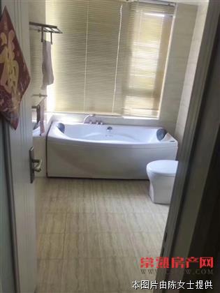 中南世纪城，132平米，精装，360万，可上学