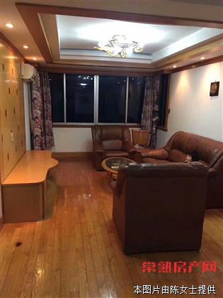 琴枫苑，76平米，202万，满2年，二年级