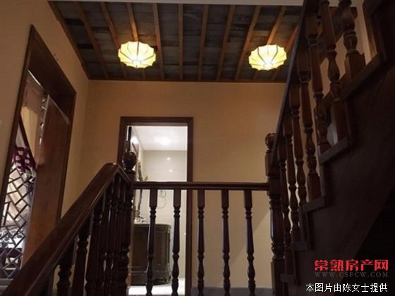 尚湖山庄，1-2叠加，270平，豪华装修，4房3卫，带院子，诚心卖，满2年，588万