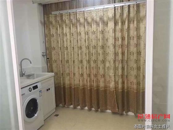 佳和云筑，80平米，165万，满2年，能上学，送车位