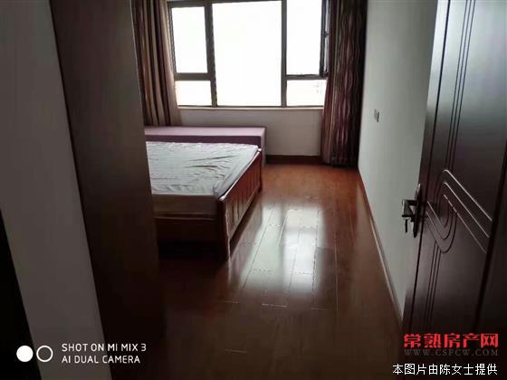 世茂四期，92平米精装，245万，满2年，能上学