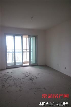 中南南区，三房两卫248万，三开间朝南，户型方正，不靠马路