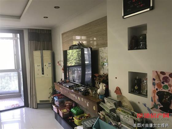 常熟老街黄金楼层121平方精装修带车位出售