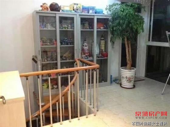 360万！价紫金豪园底楼+院子+地下室产证135平米满2年