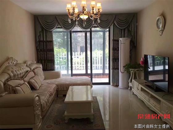 常熟老街一期，底楼待院子，110平米，228万