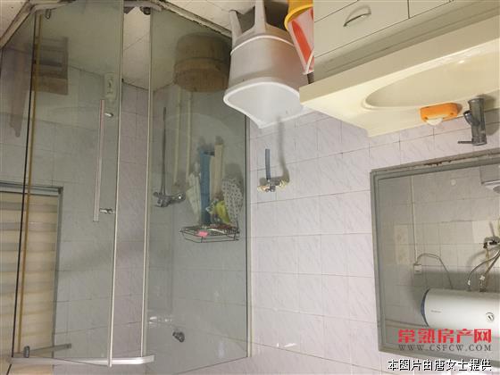 长江路花园上独栋别墅210平方带院子满五唯一诚售590万！！！