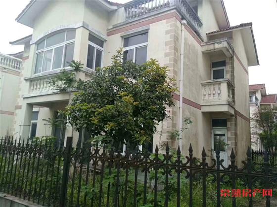 王市海虞苑稀缺独栋，老装修，338万，超大院子