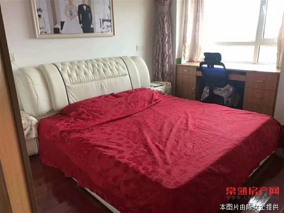 常熟老街泰德坊，122平米225万，精装，满2年，能上学