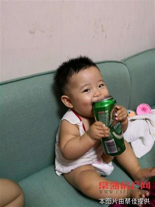 zjh东区派公馆 61平米 一室一厅一卫 景观楼层 满两年有名额 房东105万忍痛卖啦！ 