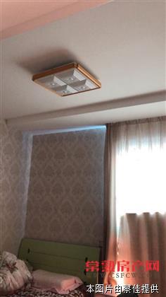 zjh尚湖中央花园 135平精装 三室两厅两卫 有车位 满五年有名额 198万！