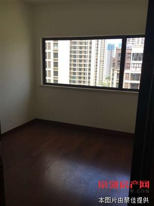 zjh万科公望 142平精装 四室两厅两卫 带车位 420万！