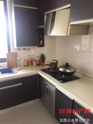 zjh信一广场 145平精装 四室两厅两卫 南北通透 满两年有名额 385万！