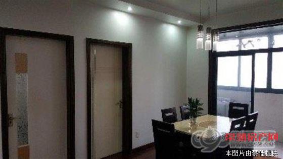 zjh明日星城 156.80精装 四室两厅两卫 送大车位一个 满两年有名额 满两年有名额 268万！