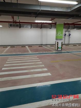 zjh玫瑰园 210平米 五室两厅三卫 南北通透 带车位 景区房 338万！