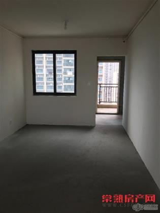 碧桂园领域，125平米176万，毛坯，中间楼层