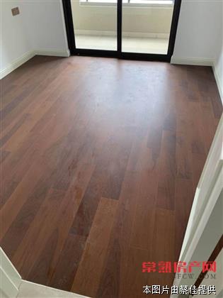 zjh虞悦豪庭 126平精装 三室两厅两卫 南北通透 320万！