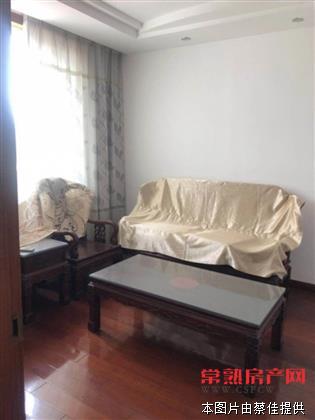 zjh阳光花园 280平精装修 五室两厅三卫 南北通透 带车库 满五唯一 680万看中可谈！