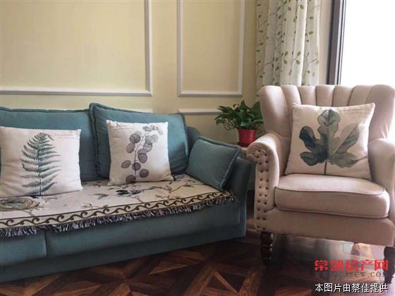 zjh琴川嘉安 83平美式豪装 两室两厅一卫 院子30平 满两年 188万可议！