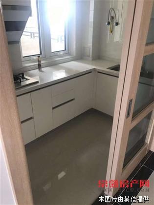 zjh中南雅苑 95平精装 三室两厅一卫 南北通透 清爽房源 有名额 220万极速入手！