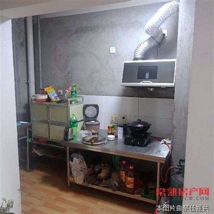 zjh翡翠湾 117.16平米 两室两厅两卫 紧邻尚湖风景区 小区环境幽雅 大型在建乐园 205万！