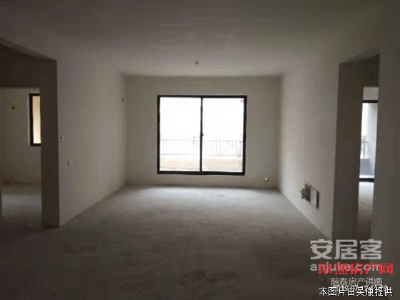 港龙华庭134平花园洋房 送超大露台三开间chao